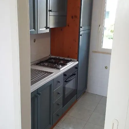 בית נופש Grazioso Con Giardino 10